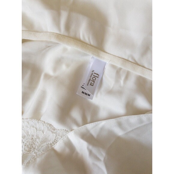 Flora White Night Gown Slip Dress Nightie size Medium - Picture 4 of 7